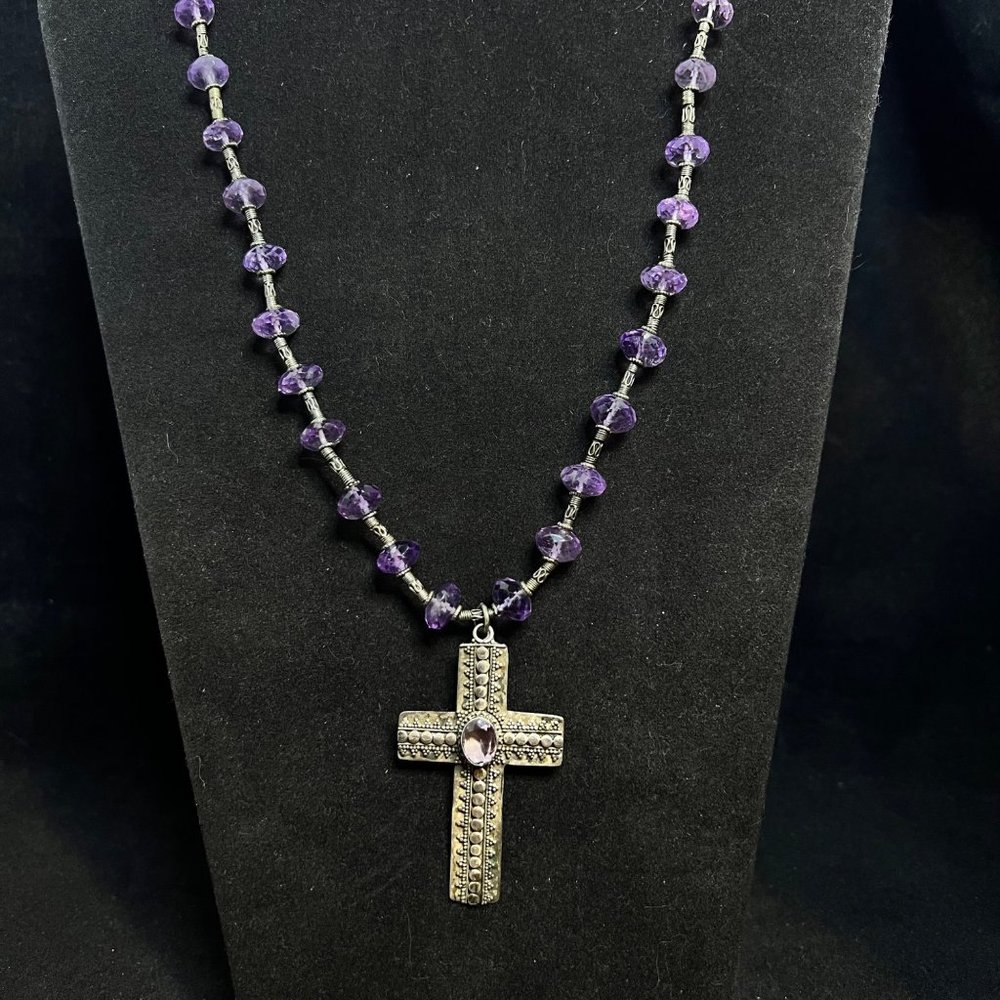 Vintage Sterling Silver & Graduated Amethyst Necklace With Cross Pendant (3732)
